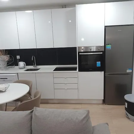 Cassoma Apartament Amadora